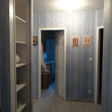 Comme Chez Vous بيت للعطل *